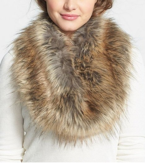 fular de iarna blana