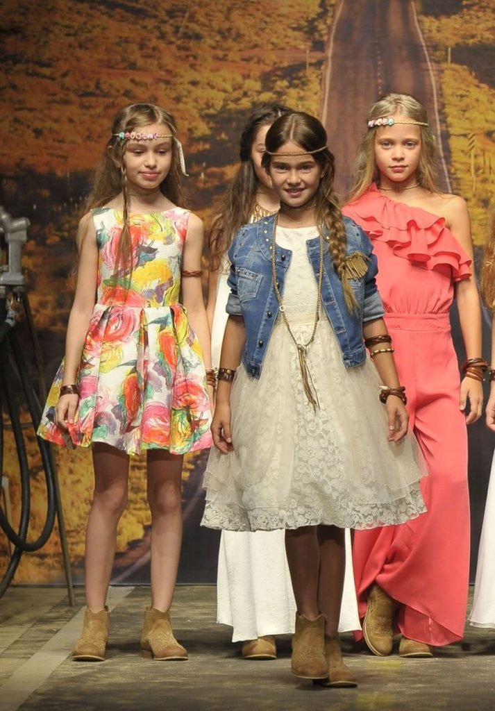 rochii moda 2018 rochii moda 2018