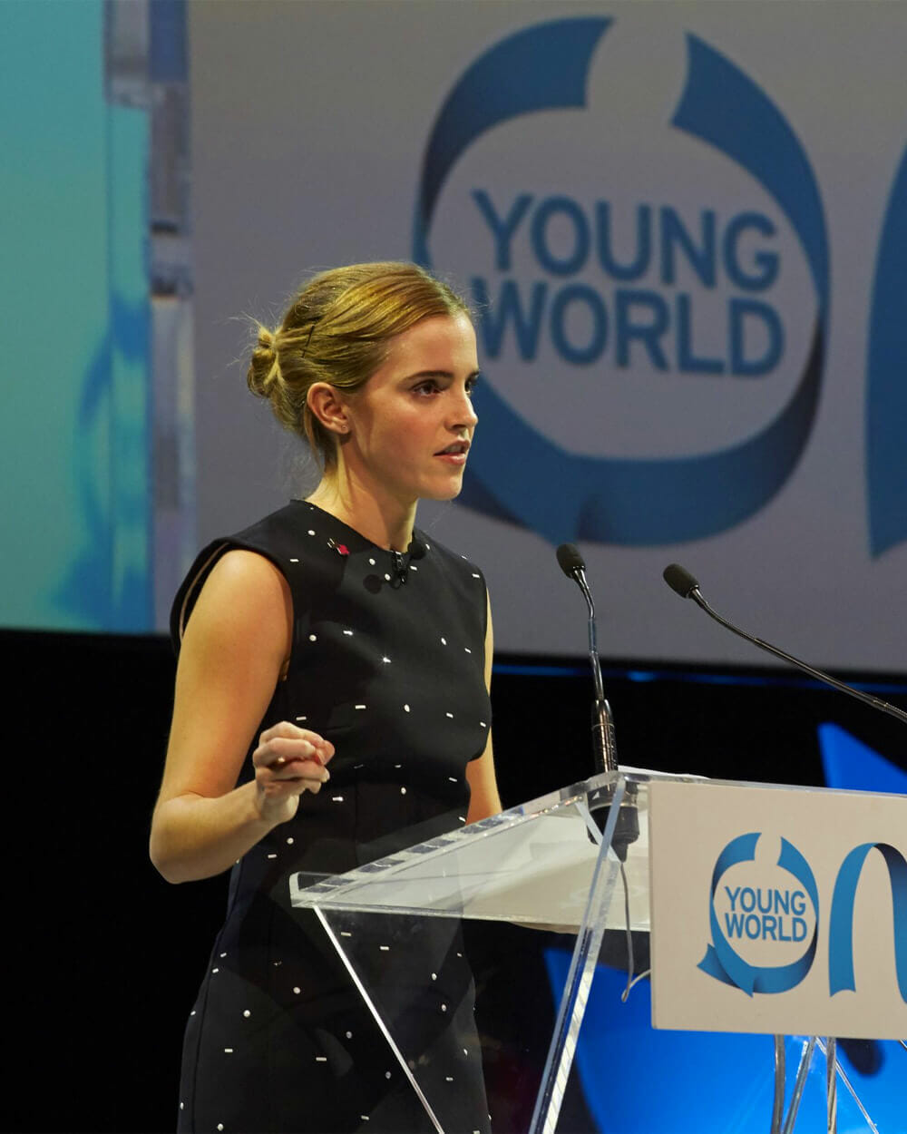 Activismul Emma Watson la Young World