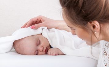 Cum sa-ti faci copilul obosit sa doarma?